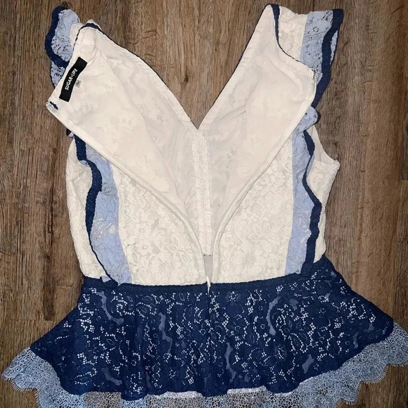 Sugar Lips Lace Ruffle Blouse - Picture 7 of 8